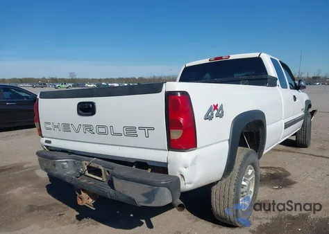 2001 Chevrolet Silverado 2500Hd Ls z USA, uszkodzony, nr VIN 1GCHK29U31E245846